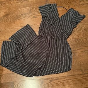 Bailey Blue Black and White Flutter Sleeve Jumpsuit-Small